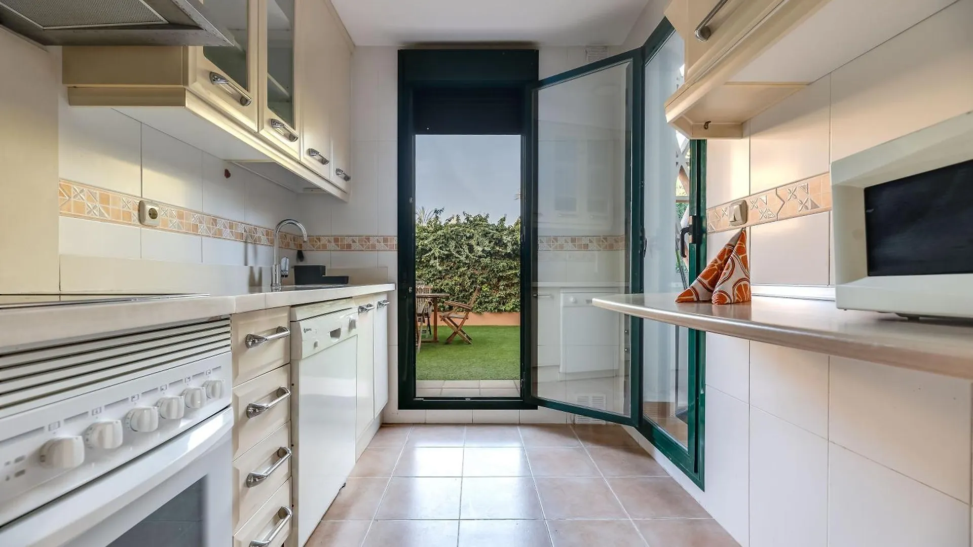Cabopino, Cerca De Todo Apartment Marbella